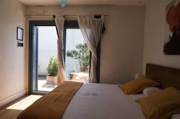 El Escondite Tarifa Exterior photo